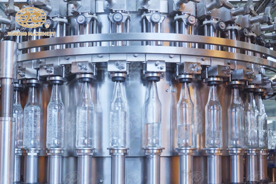 玻璃瓶碳酸飲料灌裝生產線-灌裝部分 玻璃瓶碳酸飲料灌裝生產線-灌裝部分